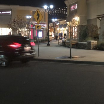 Charlotte Premium Outlets - Outlet Stores Near Me - Charlotte, North Carolina Charlotte Premium Outlets - Outlet Stores Near Me - Charlotte, North Carolina