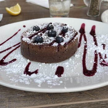Del Lusso - This is the lava cake dessert. Absolutely delicious! - Pizza Near Me - Carlsbad, California