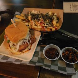 Rose’s R&R Bar - Boxing Chicken Sando, Fries