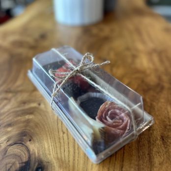 The Willow Cafe and market - Desserts Near Me - Yakima, Washington The Willow Cafe and market - Desserts Near Me - Yakima, Washington