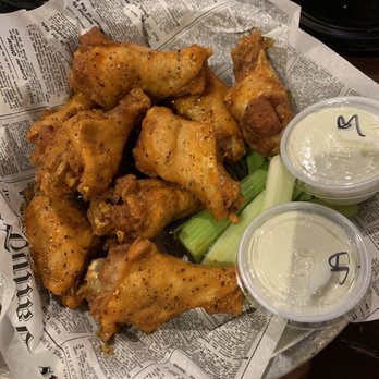 Park Bar - Wings with 50/50 Buffalo and lemon pepper sauce. RECOMMEND. - Bars Near Me - Atlanta, Georgia Park Bar - Wings with 50/50 Buffalo and lemon pepper sauce. RECOMMEND. - Bars Near Me - Atlanta, Georgia