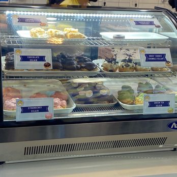 Beard Papa's - Desserts Near Me - Denver, Colorado Beard Papa's - Desserts Near Me - Denver, Colorado