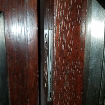 Lightning Construction & Design - The face plate should be flush with the door. - General Contractors Near Me - Tarzana, California