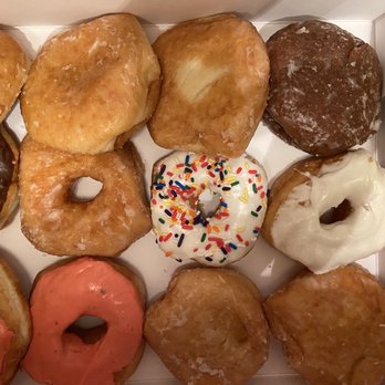 Shipley Do-Nuts - Happiness in a box. - Donuts Near Me - Jacksonville, Florida Shipley Do-Nuts - Happiness in a box. - Donuts Near Me - Jacksonville, Florida