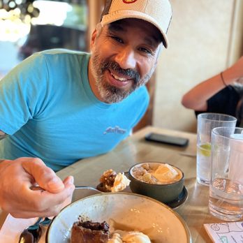 Sequoia Brewing - Bourbon Pecan pie and Fruit Cobbler Dessert - American Near Me - Fresno, California