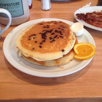 Brownstone Pancake Factory - Chocolate chip pancake - Breakfast & Brunch Near Me - Edgewater, New Jersey