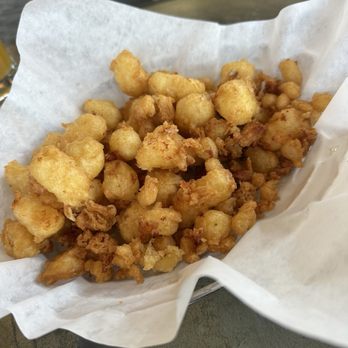 Kelly's Tap House Bar and Grill - Cheese curds! - Bars Near Me - Red Wing, Minnesota Kelly's Tap House Bar and Grill - Cheese curds! - Bars Near Me - Red Wing, Minnesota