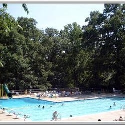 Crofton Country Club