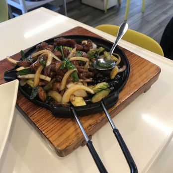 Joy Yee Noodle - Stir fry - Chinese Near Me - Chicago, Illinois
