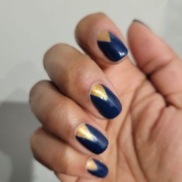Gel manicure