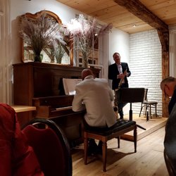 Cafe Earle - Miguel de Armas (Piano) and Pete Woods (Saxaphone) performance at Cafe Earle Jazz Night.