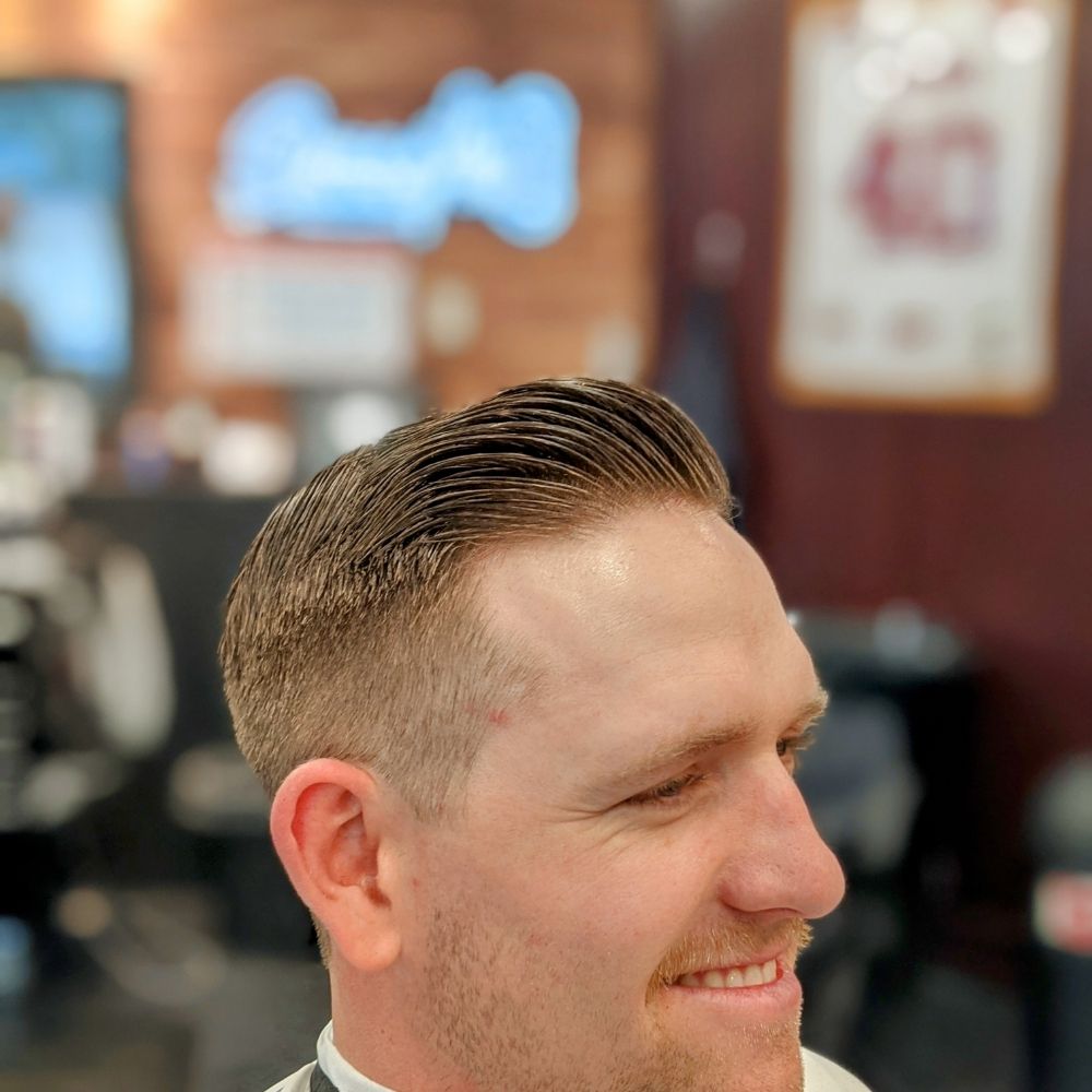 SMOOTH BARBER SHOP Updated June 2024 64 Photos 3280 Gateway Blvd