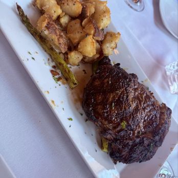Belford's Savannah - 18oz Wagyu Ribeye - Steakhouses Near Me - Savannah, Georgia