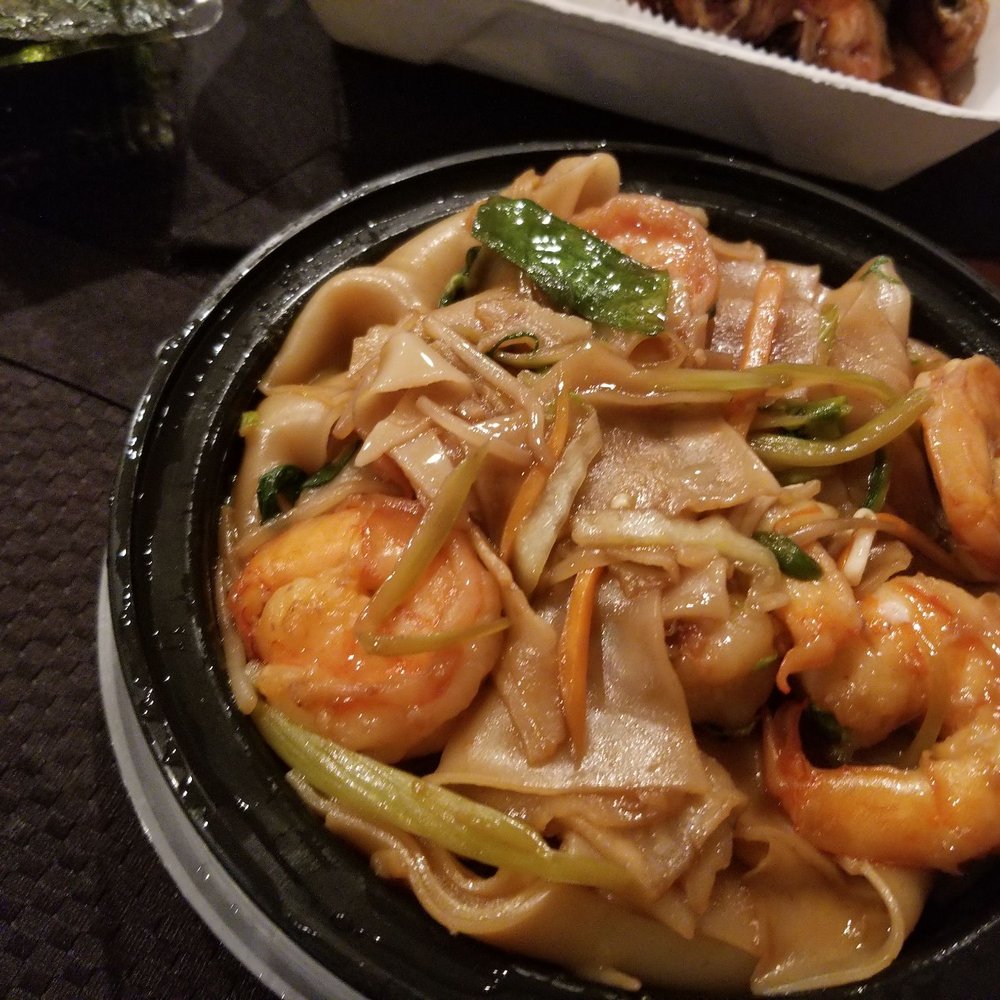 Passion Fin - Drunken noodles. A but spicy, with lots of large shrimp. - Sushi Bars Near Me - Gainesville, Virginia Passion Fin - Drunken noodles. A but spicy, with lots of large shrimp. - Sushi Bars Near Me - Gainesville, Virginia