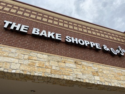 The Bake Shoppe and Cafe by null