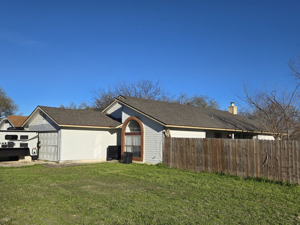 Slide of ROA Roofing & Services