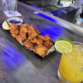 Moani Waikiki - Chicken Karaage - Seafood Near Me - Honolulu, Hawaii