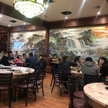 Grand HotPot - interior - Hot Pot Near Me - Pacifica, California