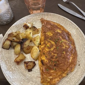 Rooster Cafè - Meat Lovers Omelette - Breakfast & Brunch Near Me - Florence, FI