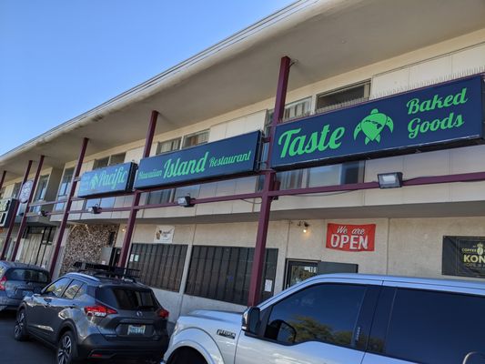 Pacific Island Taste, Hawaiian Restaurant by null