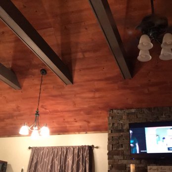 Enchanted Treehouses - Beautiful wood ceilings and beams - Vacation Rentals Near Me - Eureka Springs, Arkansas