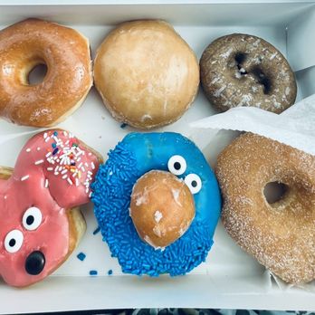 Texas Donuts - 1/2 dozen donuts - Donuts Near Me - Lorton, Virginia