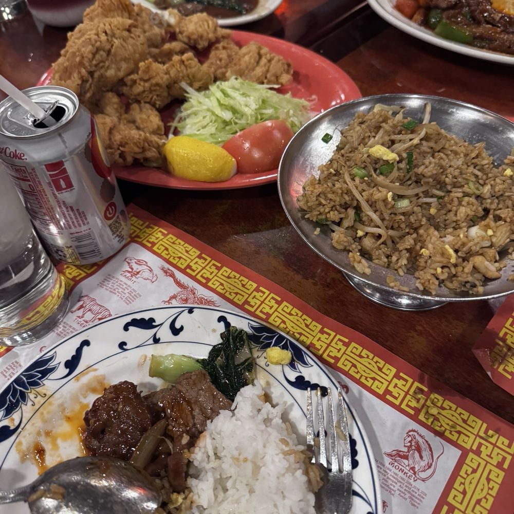 La Dinastia - Asian Fusion Near Me - New York, New York