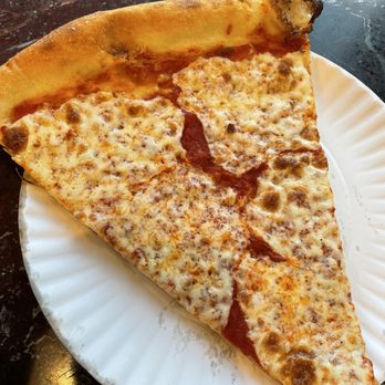 Joe's Pizza - Mozzarella slice - Pizza Near Me - Cambridge, Massachusetts
