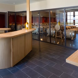 Château de Rayne Vigneau - La salle de dégustation - The tasting room
