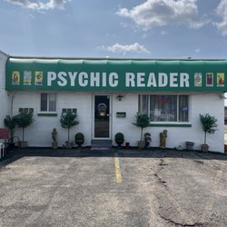 Lansing psychic - Storefront location