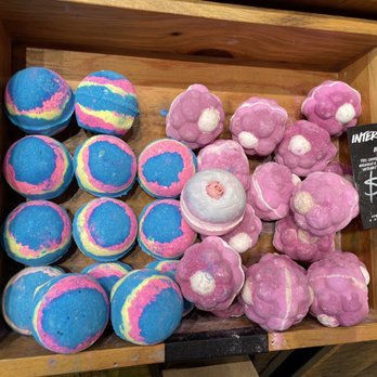 LUSH - Skin Care Near Me - Skokie, Illinois