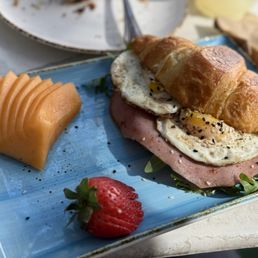 Ham & Cheese Croissant