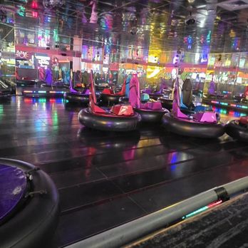John's Incredible Pizza - Riverside - Games bumper cars - Arcades Near Me - Riverside, California
