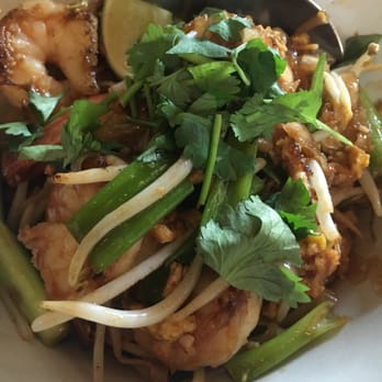 Lung Yai Thai Tapas - Pad Thai With Shrimp - Tapas/Small Plates Near Me - Miami, Florida Lung Yai Thai Tapas - Pad Thai With Shrimp - Tapas/Small Plates Near Me - Miami, Florida