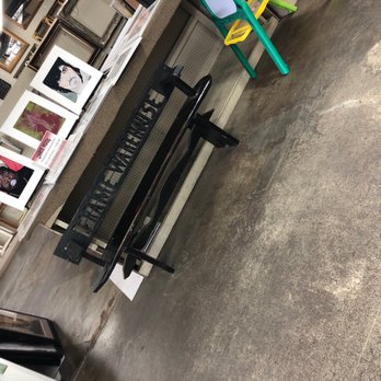 Frame Warehouse - Framing Near Me - Charlotte, North Carolina