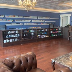 Vaper's Choice - We have a very beautiful and eligent atmosphere