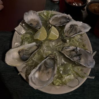 Don Gus Mexican & Seafood - The oysters looked fine but smelled really bad, were room temperature and tasted HORRIBLE - Mexican Near Me - Lancaster, California