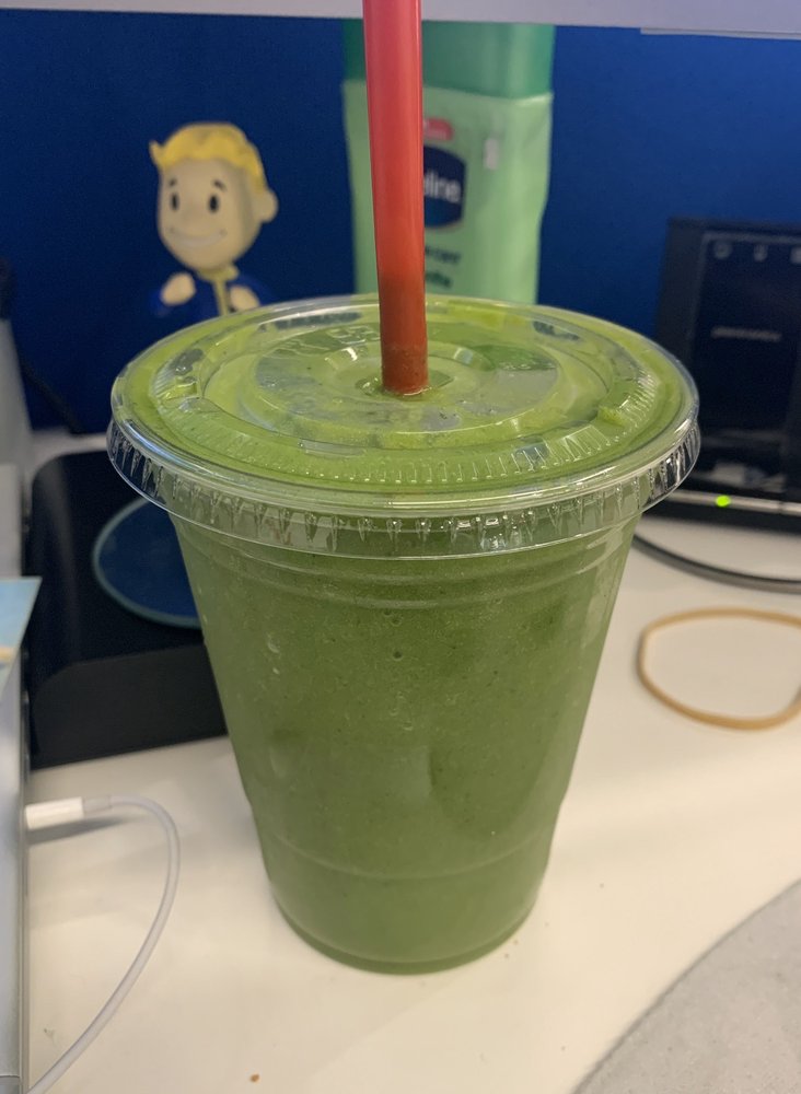 FRESH JUICE AND SMOOTHIE CART Corner Of William And Platt Streets