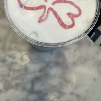 Café Georgetown - Iced Day Dream Latte - Coffee & Tea Near Me - Washington, DC, District of Columbia