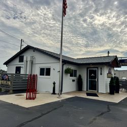 Americana The Lebanon Grill