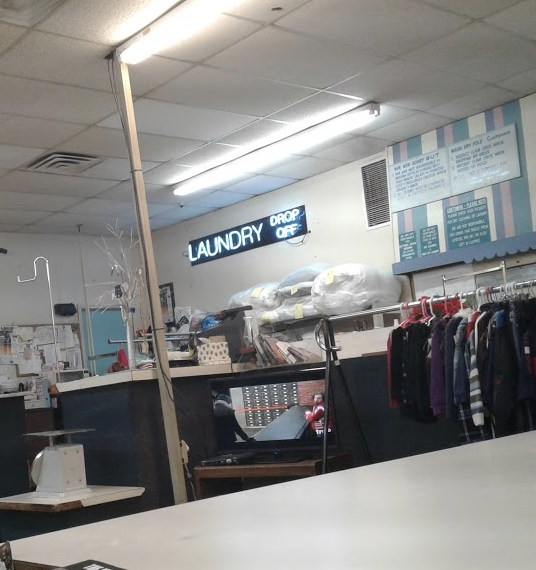 CAROUSEL LAUNDRY Updated August 2024 13 Photos & 13 Reviews 9303