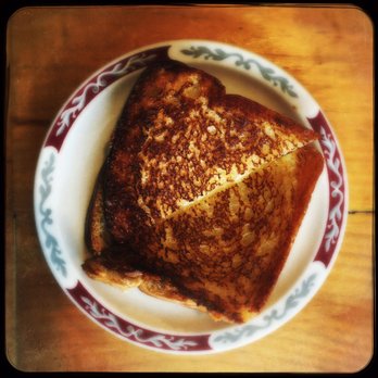 Busy Bee Diner - Perfect cheddar grilled cheese on homemade bread - Diners Near Me - Glover, Vermont Busy Bee Diner - Perfect cheddar grilled cheese on homemade bread - Diners Near Me - Glover, Vermont