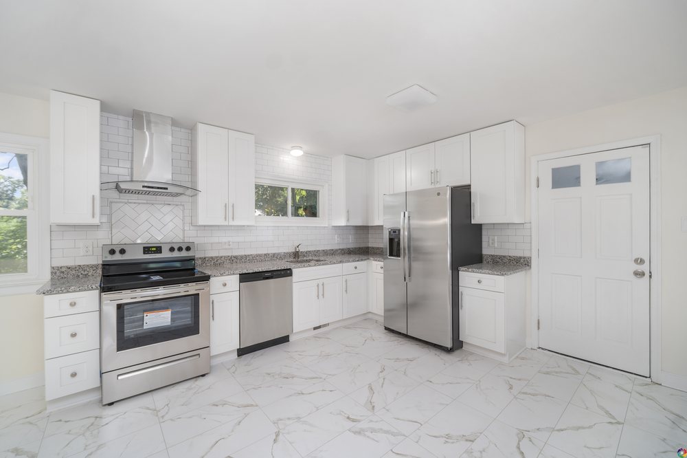 ALEX FLOORING & CARPENTRY Updated August 2024 24 Photos 16218