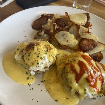 Broken Yolk Cafe - Eggs Benedict's, Classic French Toast, Mimosas! Delicious! Highly recommend this place! - American Near Me - Temecula, California