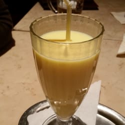 Chilli's - Mango-Lassi, Erfrischung zum scharfen Indischen Essen