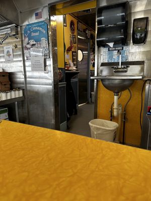 Fezz's Community Diner by null