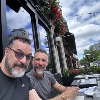 The Americano - Sunday brunch! Let's kick off late spring. Outdoor dining in Stamford downtown!!! - Seafood Near Me - Stamford, Connecticut The Americano - Sunday brunch! Let's kick off late spring. Outdoor dining in Stamford downtown!!! - Seafood Near Me - Stamford, Connecticut