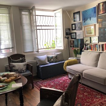 Key2Paris - Living room : welcome in a cosy, homey  key2paris - Bed & Breakfast Near Me - Paris, 75