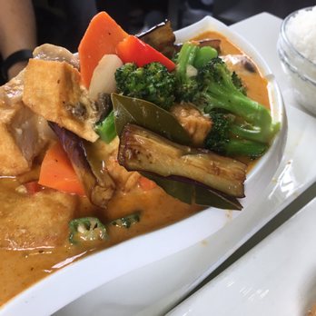 Leisure Cafe - Vegetable Thai Curry - Cantonese Near Me - San Leandro, California Leisure Cafe - Vegetable Thai Curry - Cantonese Near Me - San Leandro, California