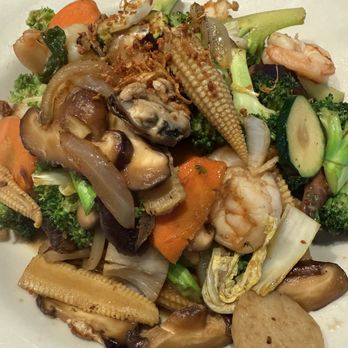 Pho Anam - Veggies stir fried with seafoods - Vietnamese Near Me - Corona, California